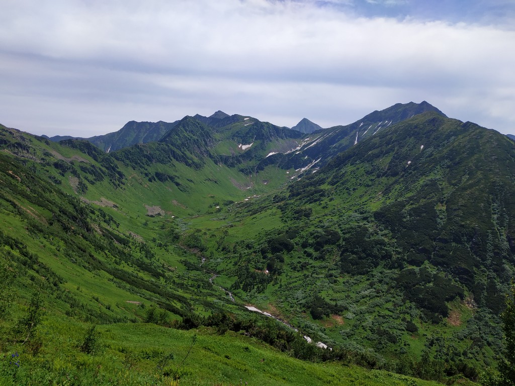 Вышли снова на гребень