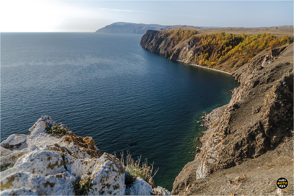 Крутые склоны Ольхона