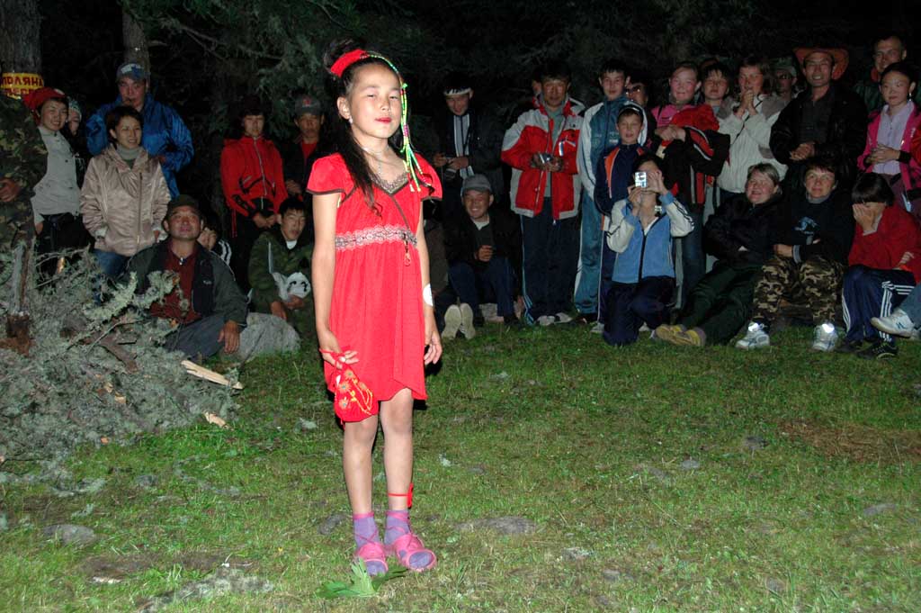 Юная участница ( красавица - 2)