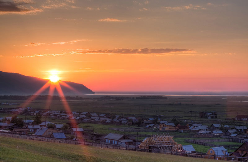    . .  HDR