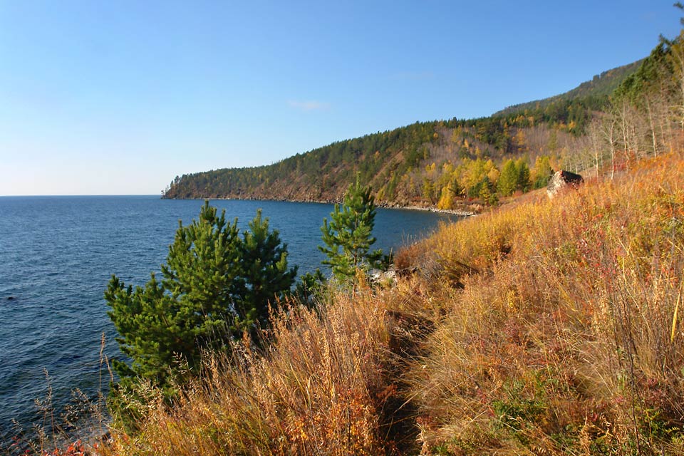 39. Осенний Байкал.
