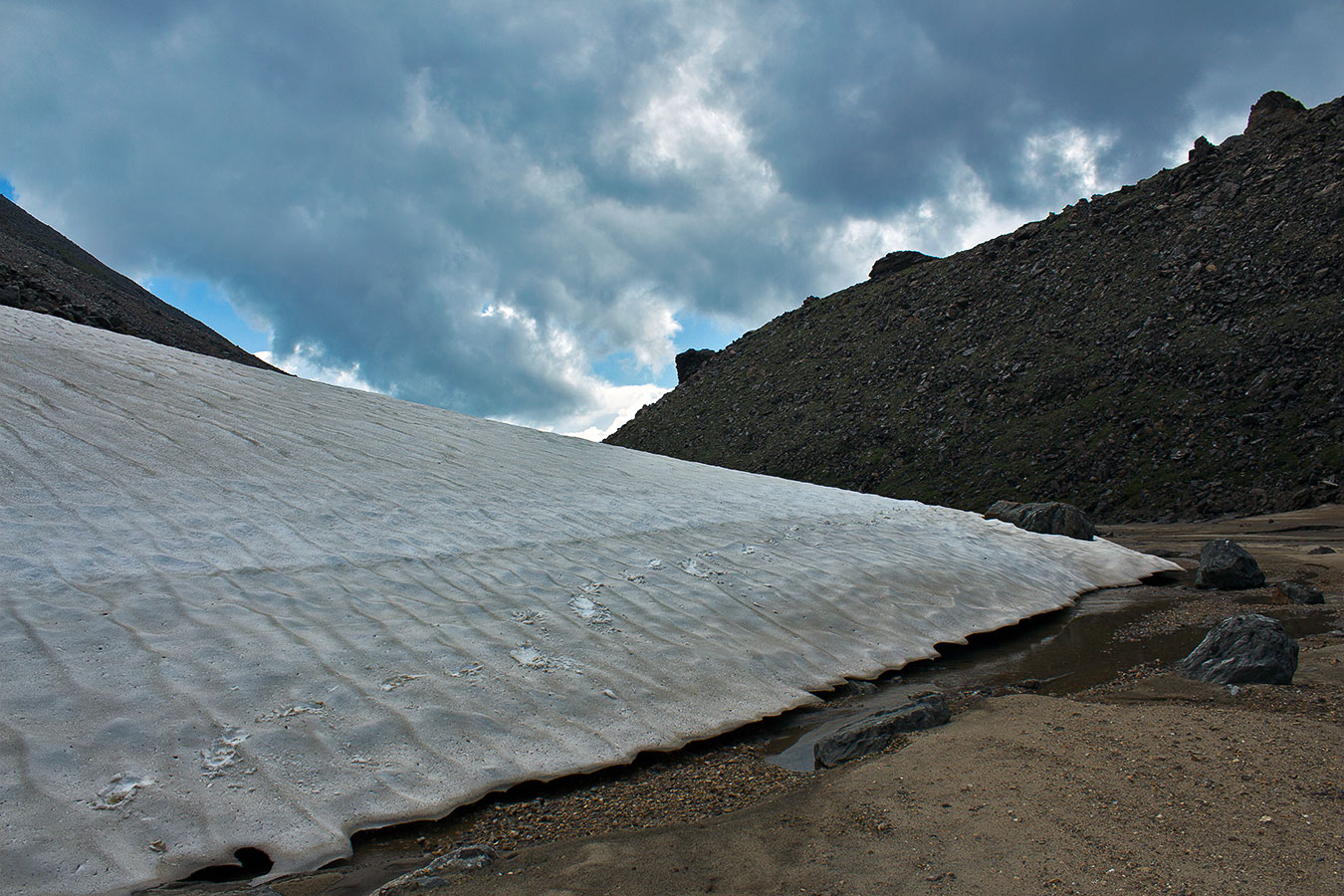 ����� �����