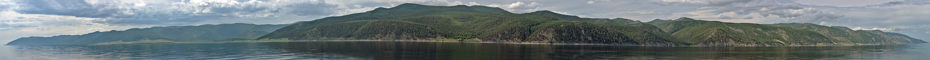 Панорама района мыса Роговик