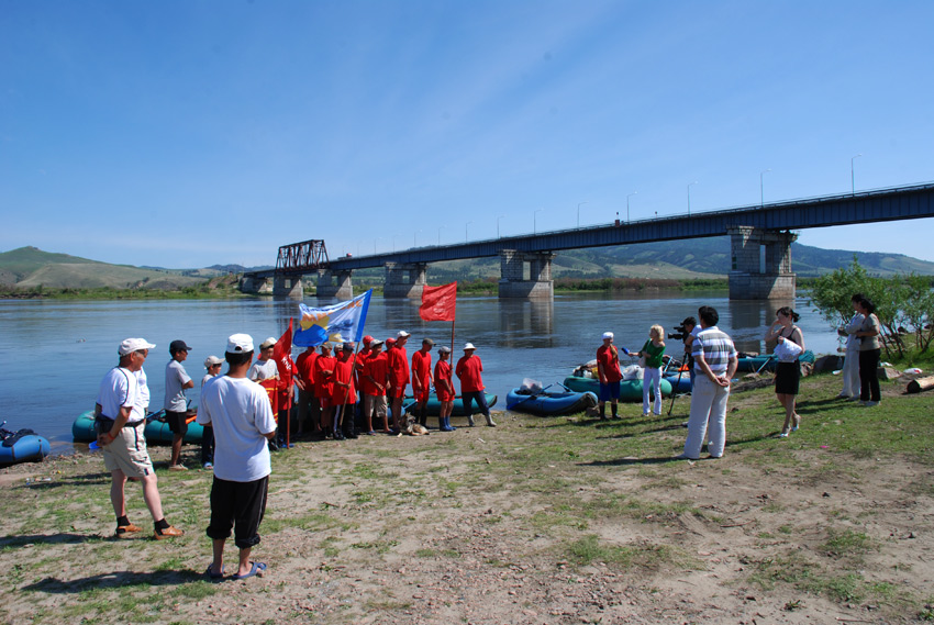 16.00ч. - мы в местности олени. Встреча с тележурналистами БГТРК.