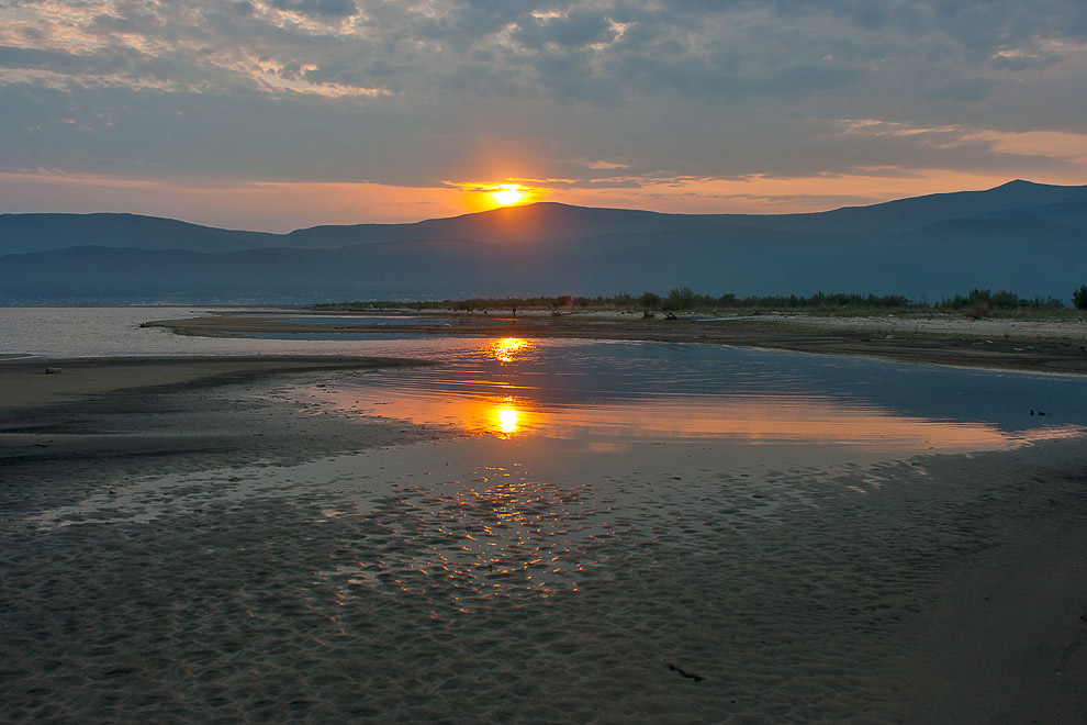 ��� ������