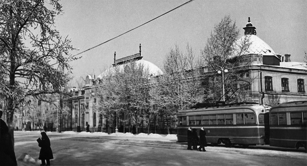  "". 1960.