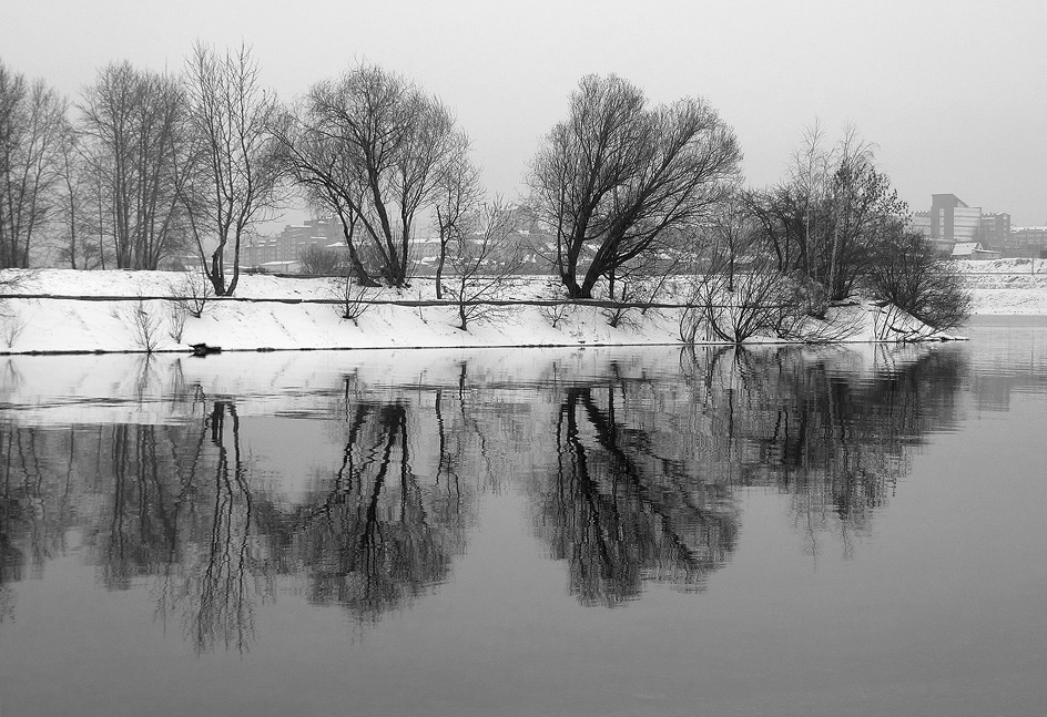 ���������  +