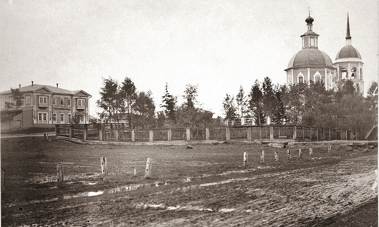 Вид на Спасо-Преображенский храм 1885 год