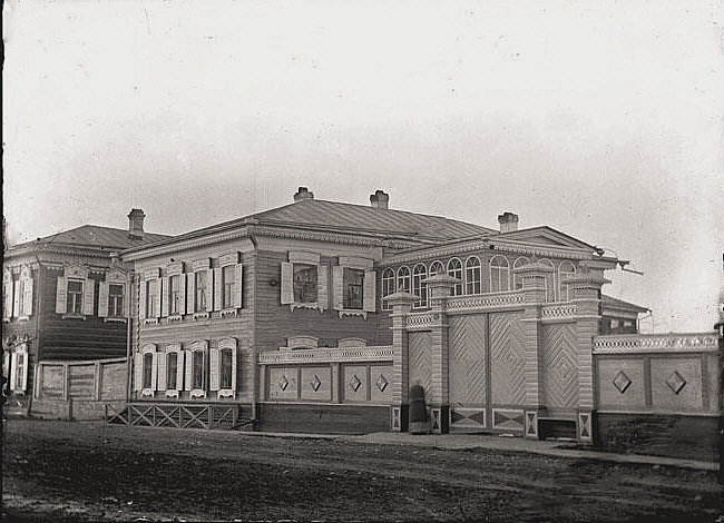 Бывшая усадьба Метелева по улице Грязнова 7а