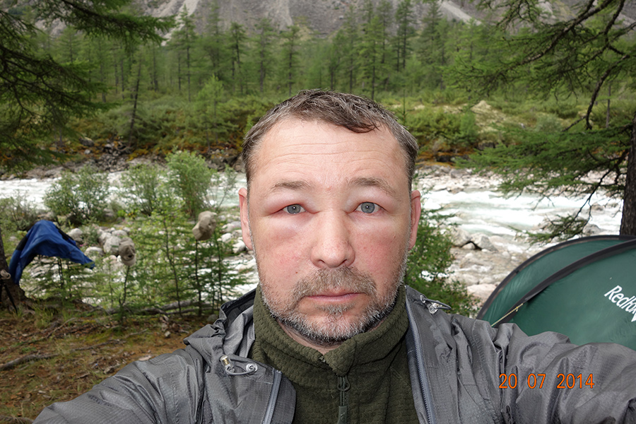 Сэлфи после встречи с мошкой Кодара