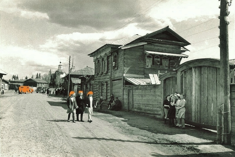    1925 