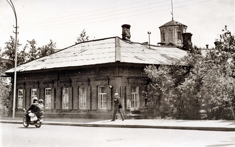      1971 