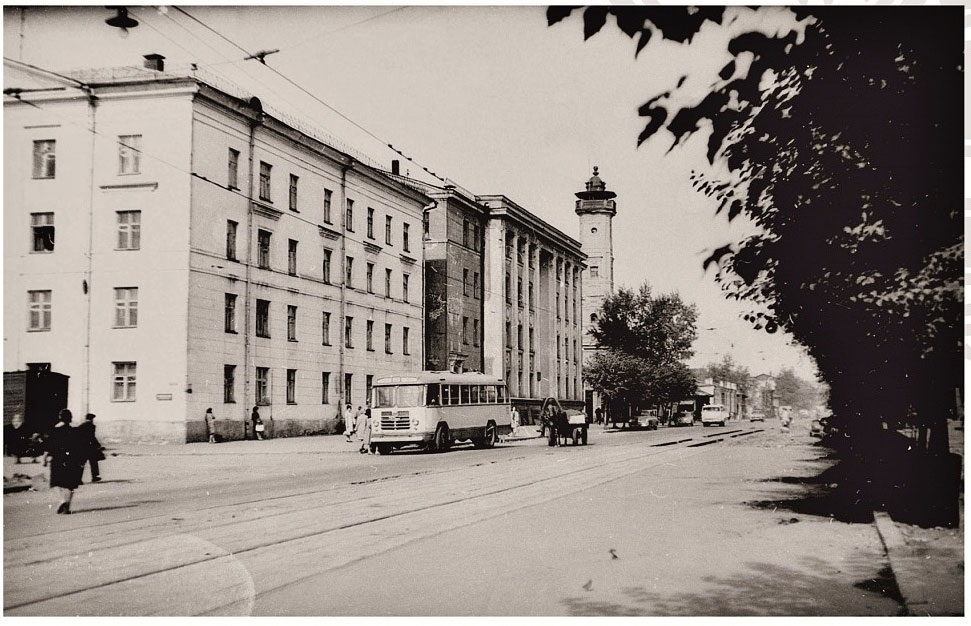   1965 