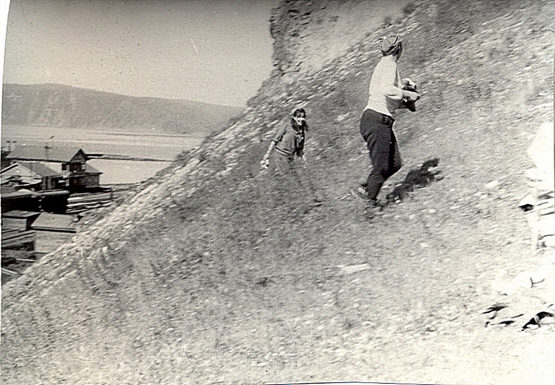   1971