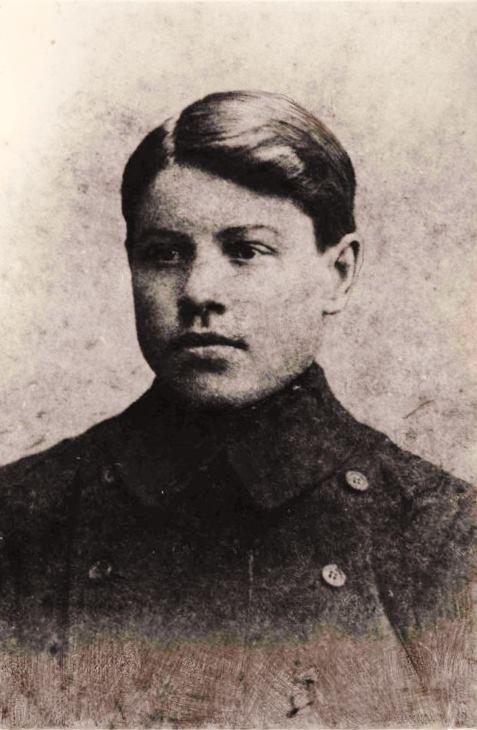         1908 